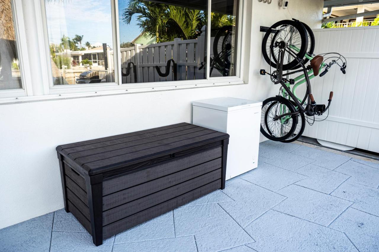 Newly Renovated 3Br2Ba Duplex With Private Dock Villa Key Colony Beach Exterior photo