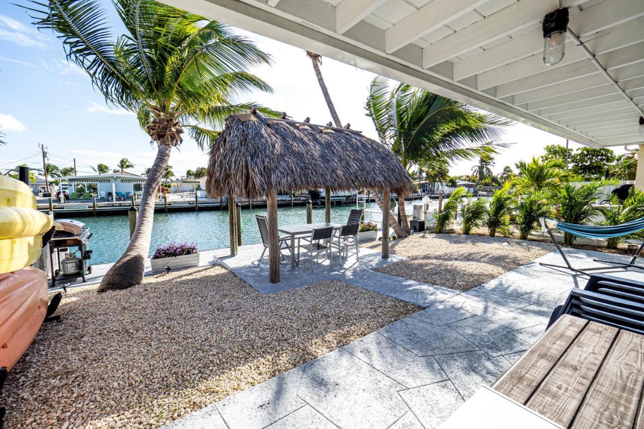 Newly Renovated 3Br2Ba Duplex With Private Dock Villa Key Colony Beach Exterior photo